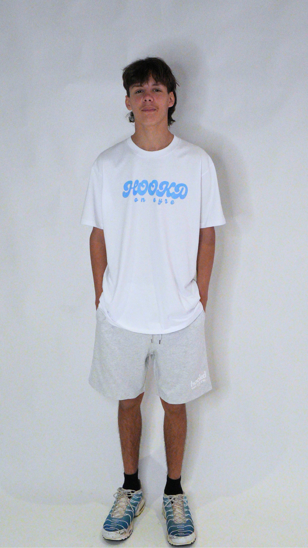 Hookd Stadium Shorts - White Marle