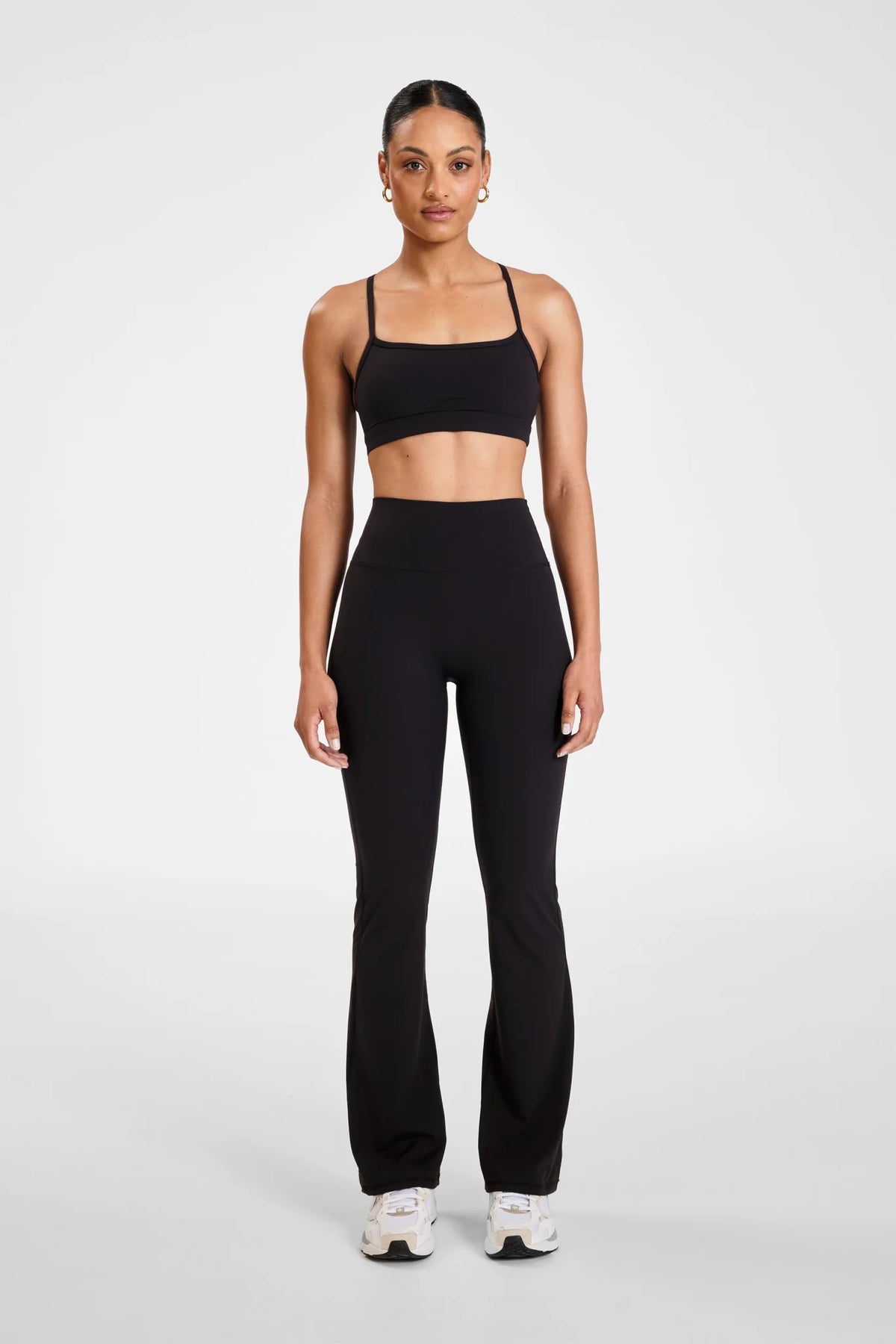 ALLFENIX CloudCore Flared Legging Black
