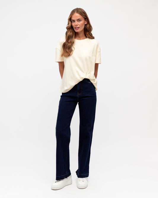 Easy Tuck Tee Cream