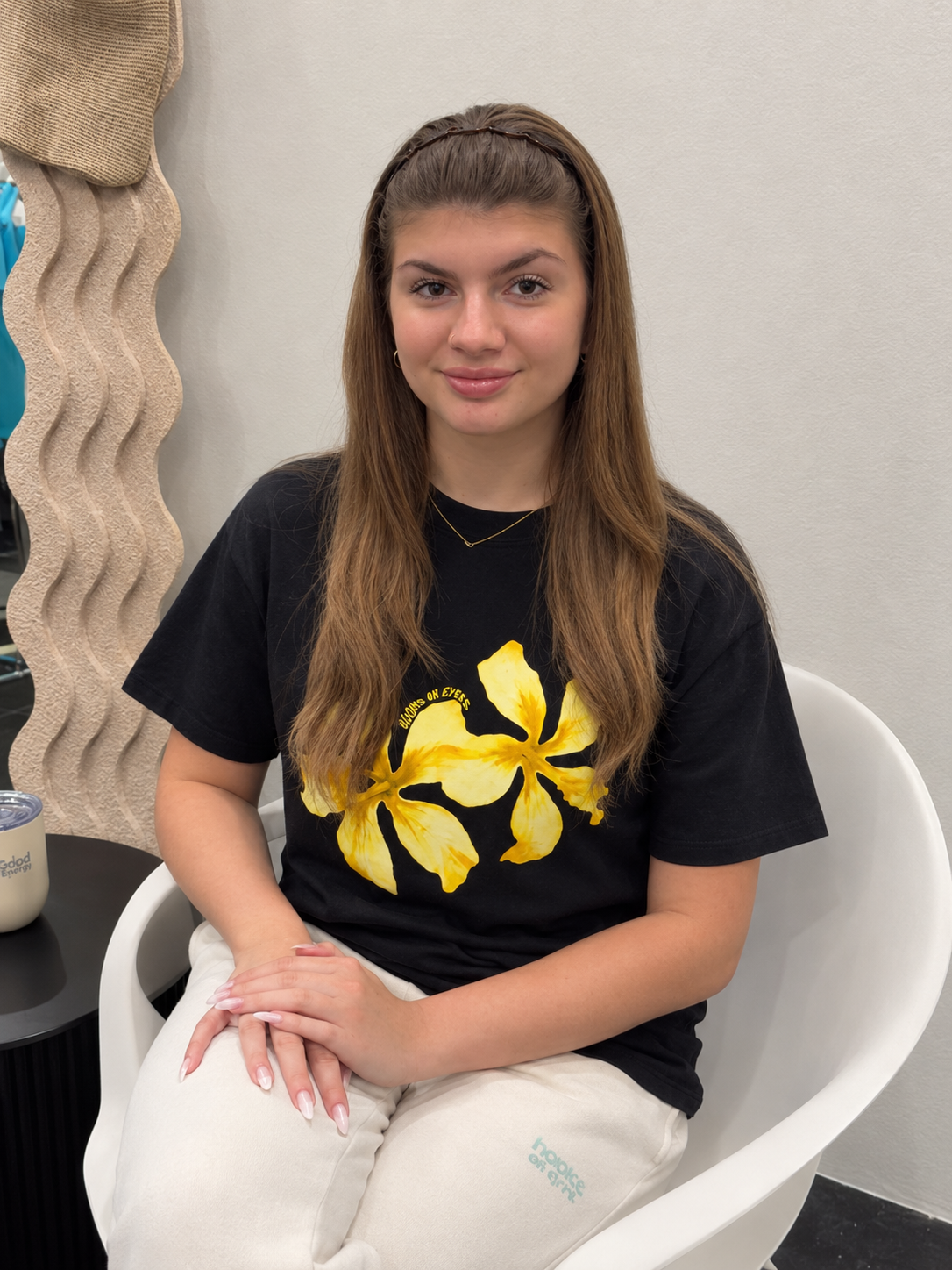 "FLOWERS" YELLOW Hookd On Eyre T Shirt